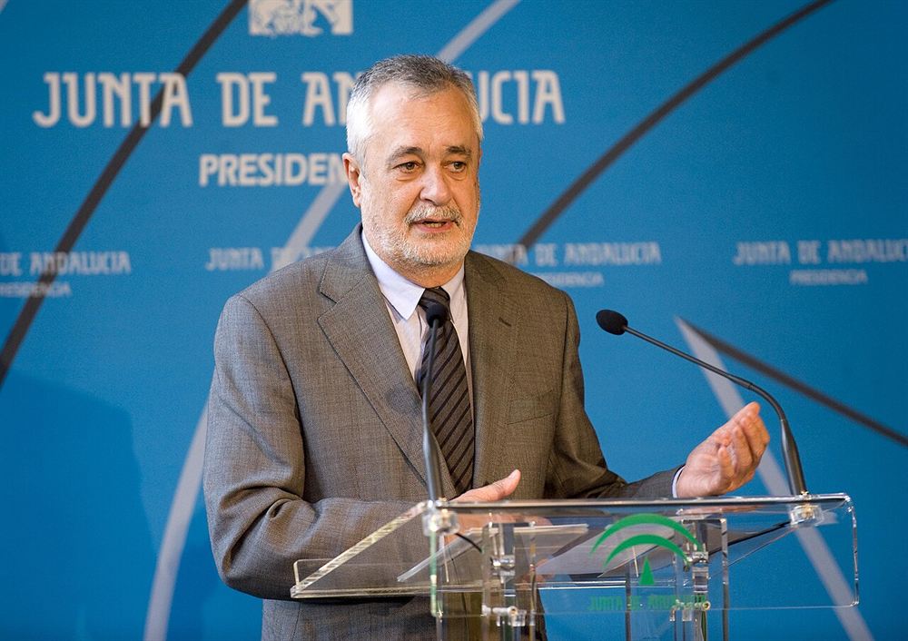 José Antonio Griñán, presidente de la Junta de Andalucía entre 2009 y 2013, en un acto institucional en diciembre de 2012.